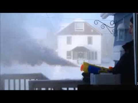 Boiling water &amp; water gun in extreme cold (Northern Ontario)