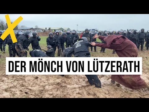 14.01.2023 Der #Mönch von #Lützerath schubst Polizisten in den Schlamm während #LütziBleibt-Demo