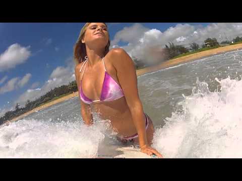 Alana Blanchard Classic: Surfer Girl Premier