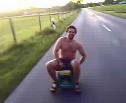 Fahrende Bierkiste in Kaufbeuren - beer scooter -
