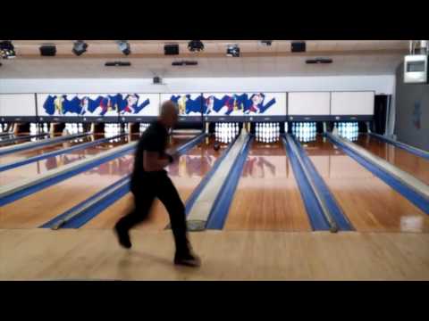 Bowler Ben Ketola sets world record with fastest 300 game