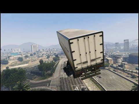GTA 5 - Semi Truck Stunt Jump