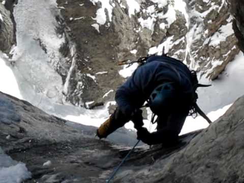 Ice climbing Kennedy Gully