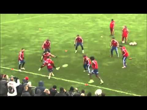 Amazing One Touch Football In Bayern Training!