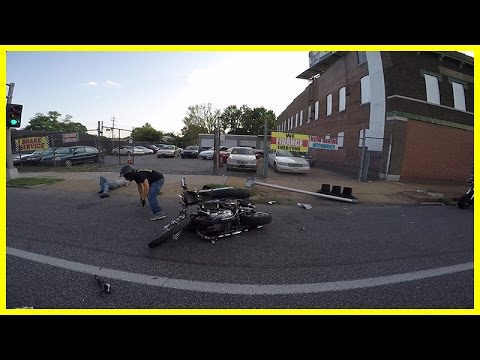 Motorcycle Accident Harley Rider Crashes Into Light Pole At Ride Of The Century 2015