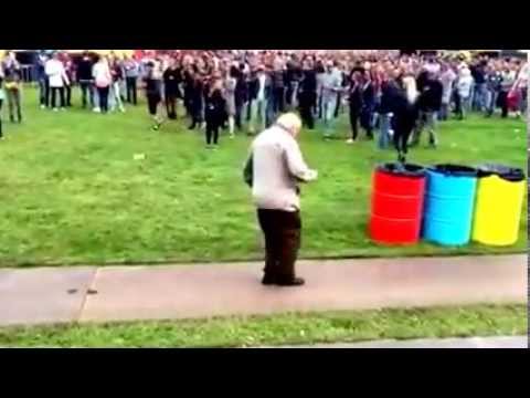 83 year old goes wild at electronic dance festival // Erwin Bakkum