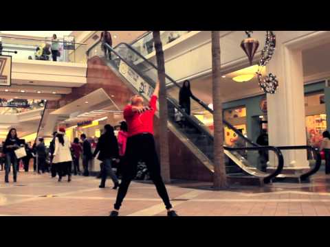 Dance Like Nobody&#039;s Watching: Mall