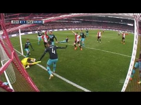 PSV - Le gardien du PSV puni par la goal-line technology