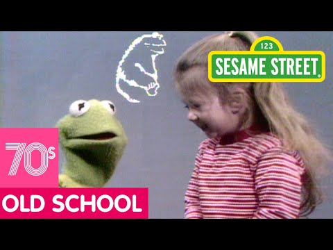 Sesame Street: Kermit and Joey Say the Alphabet