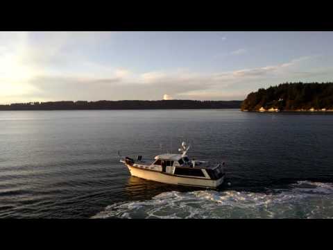 Washington State Ferry hits a boat near Vashon Island