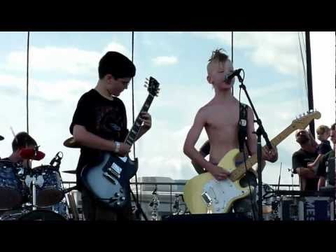 9 yr old Ryan Watson &amp; his band &quot;Unavailable&quot; cover Rage Against The Machine